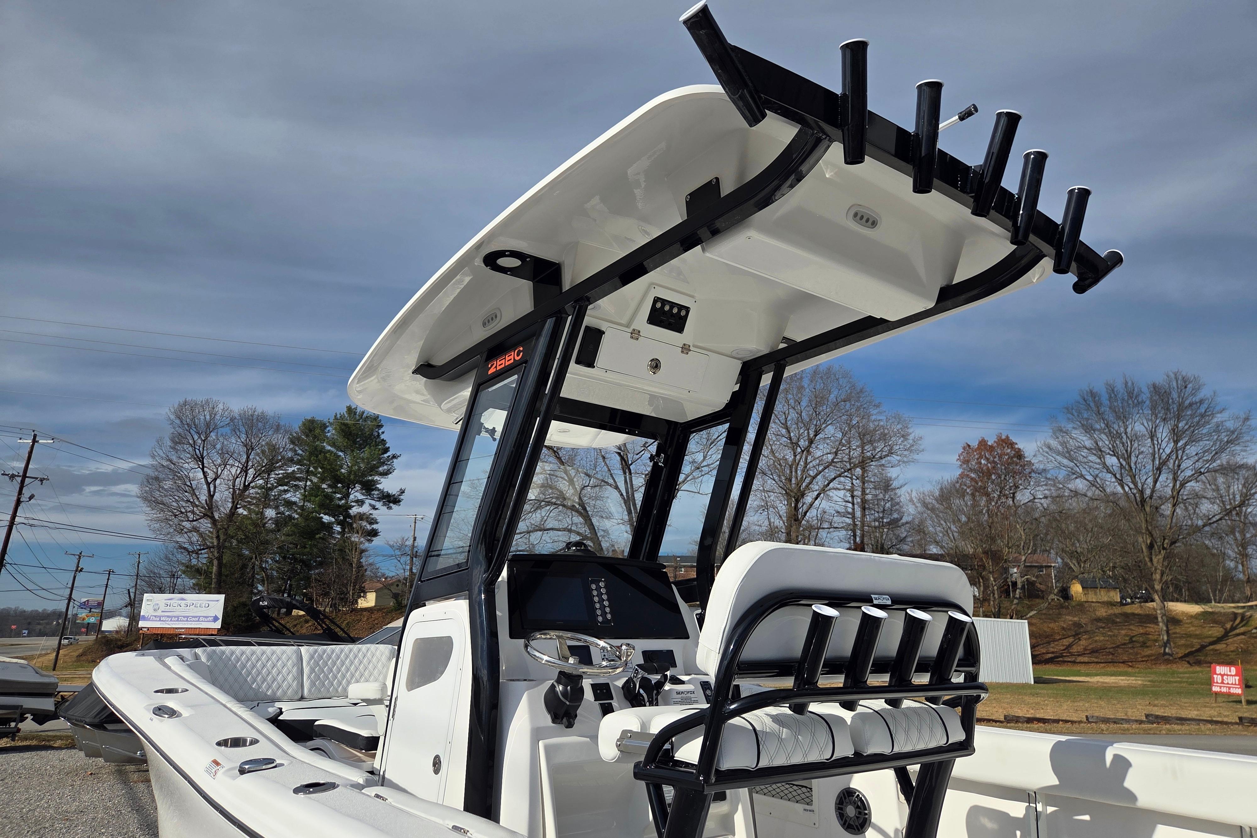2026 Sea Fox 268 Commander