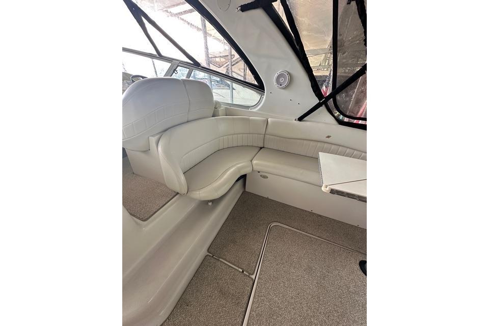 Used 2003 Four Winns 378 Vista