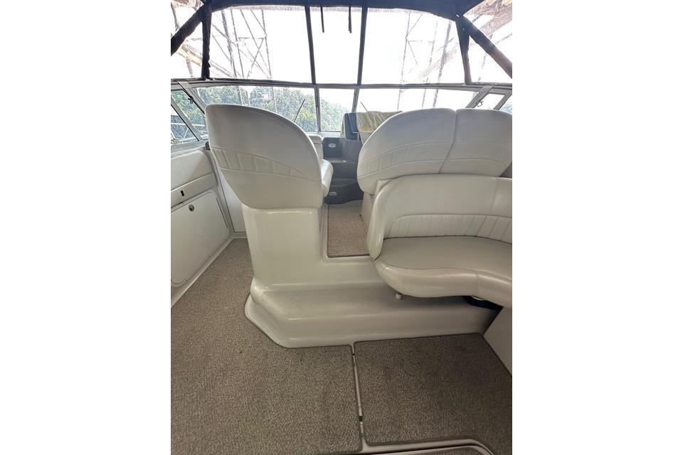 Used 2003 Four Winns 378 Vista