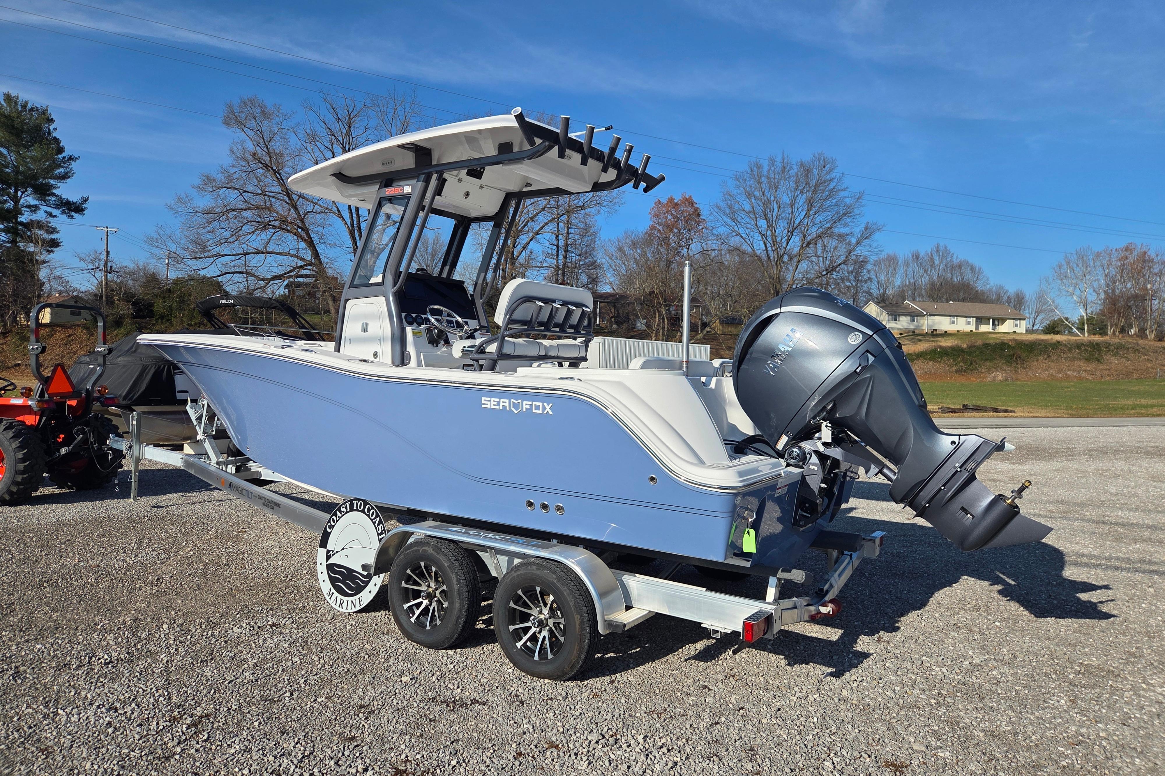 2026 Sea Fox 228 Commander