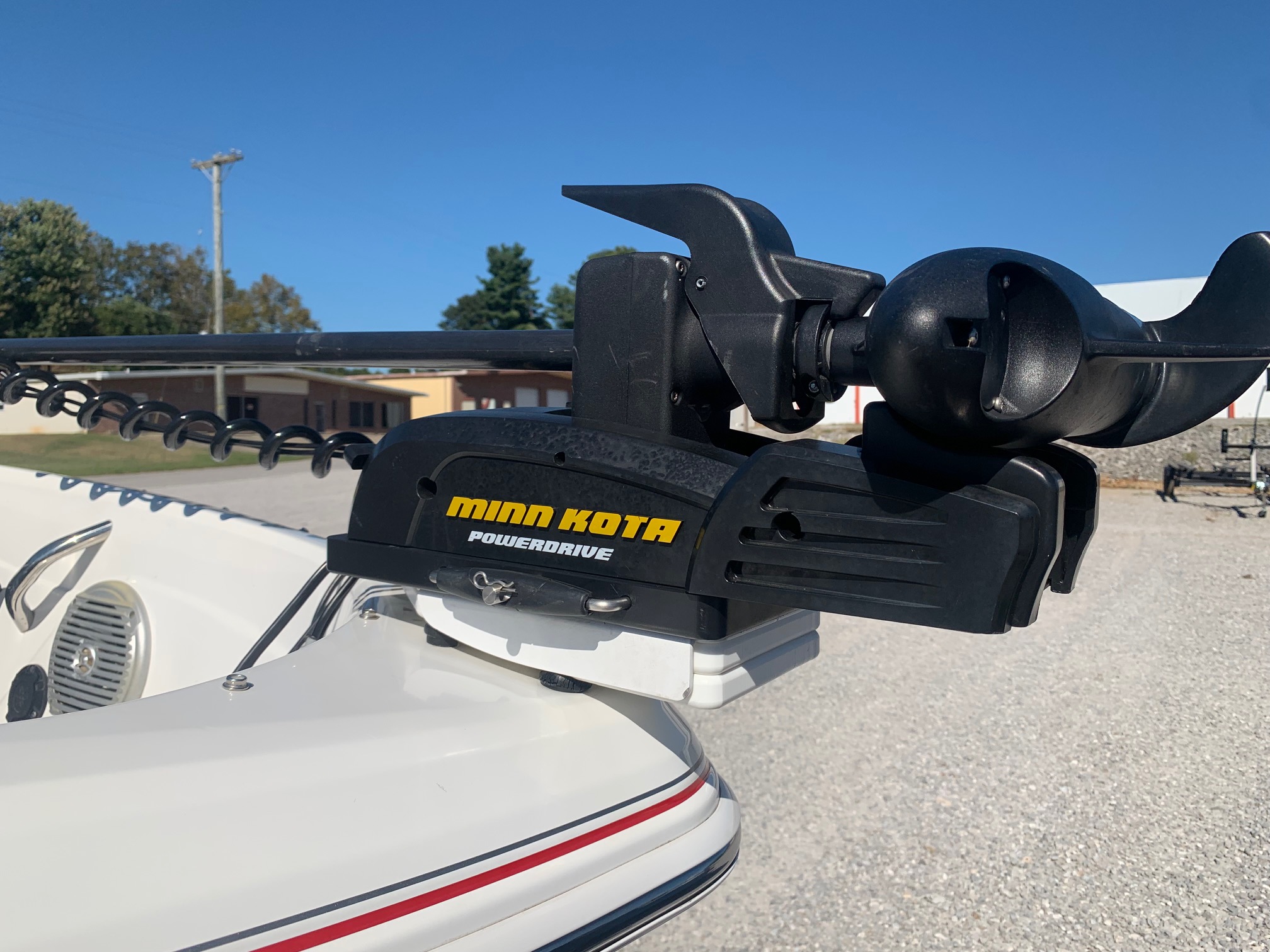 Used 2019 TAHOE 550 TF