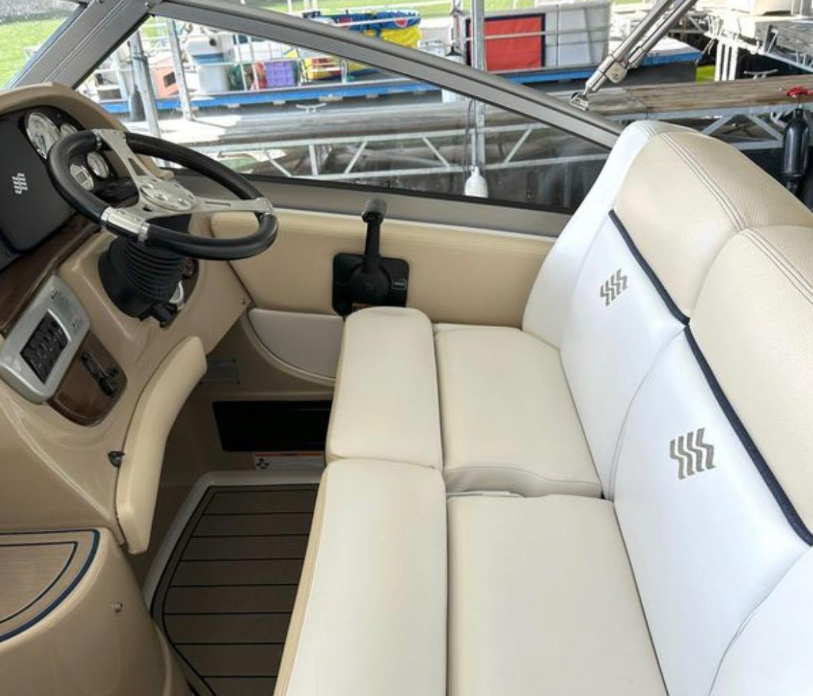 Used 2008 Four Winns V258