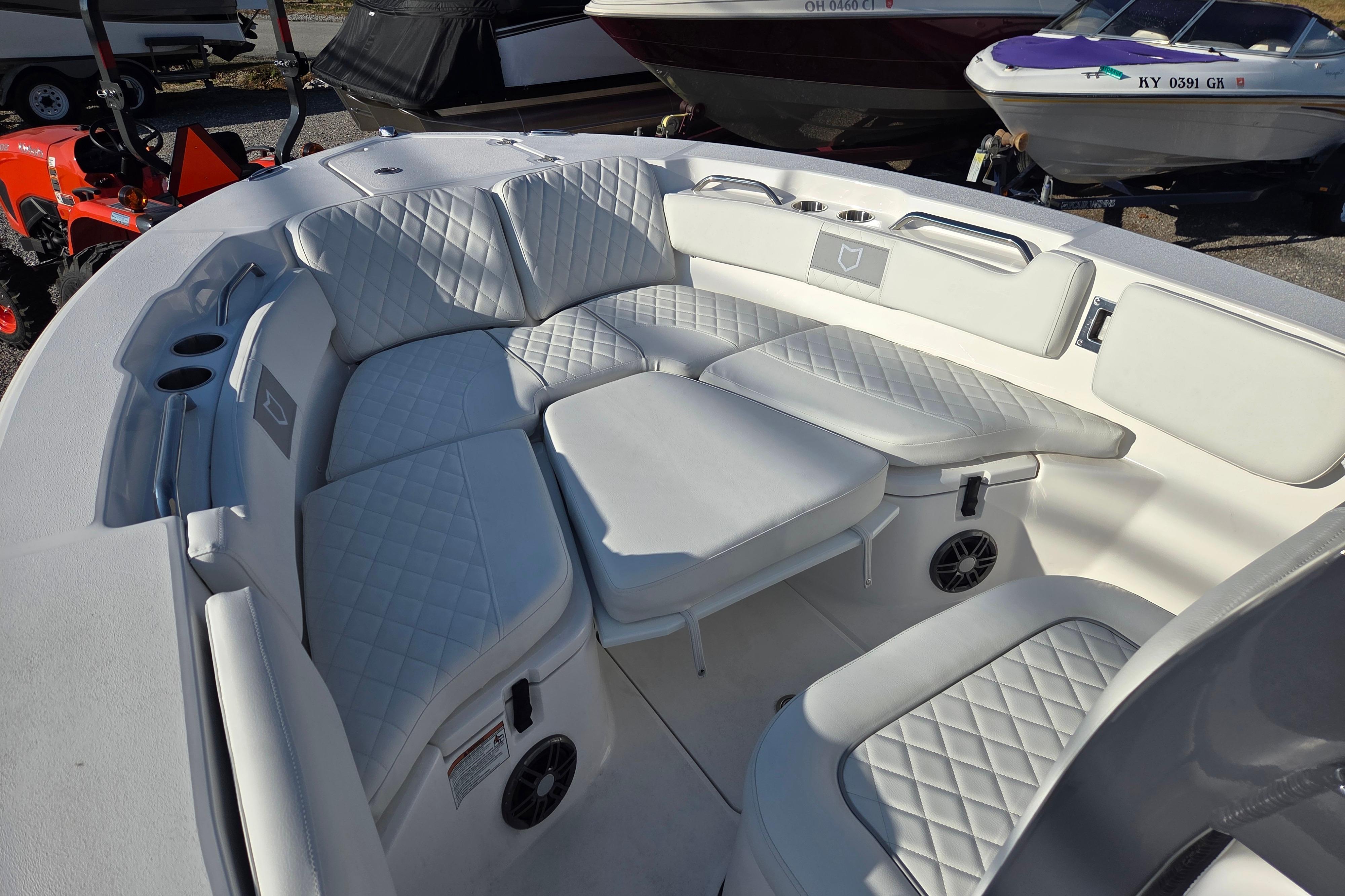 2026 Sea Fox 228 Commander