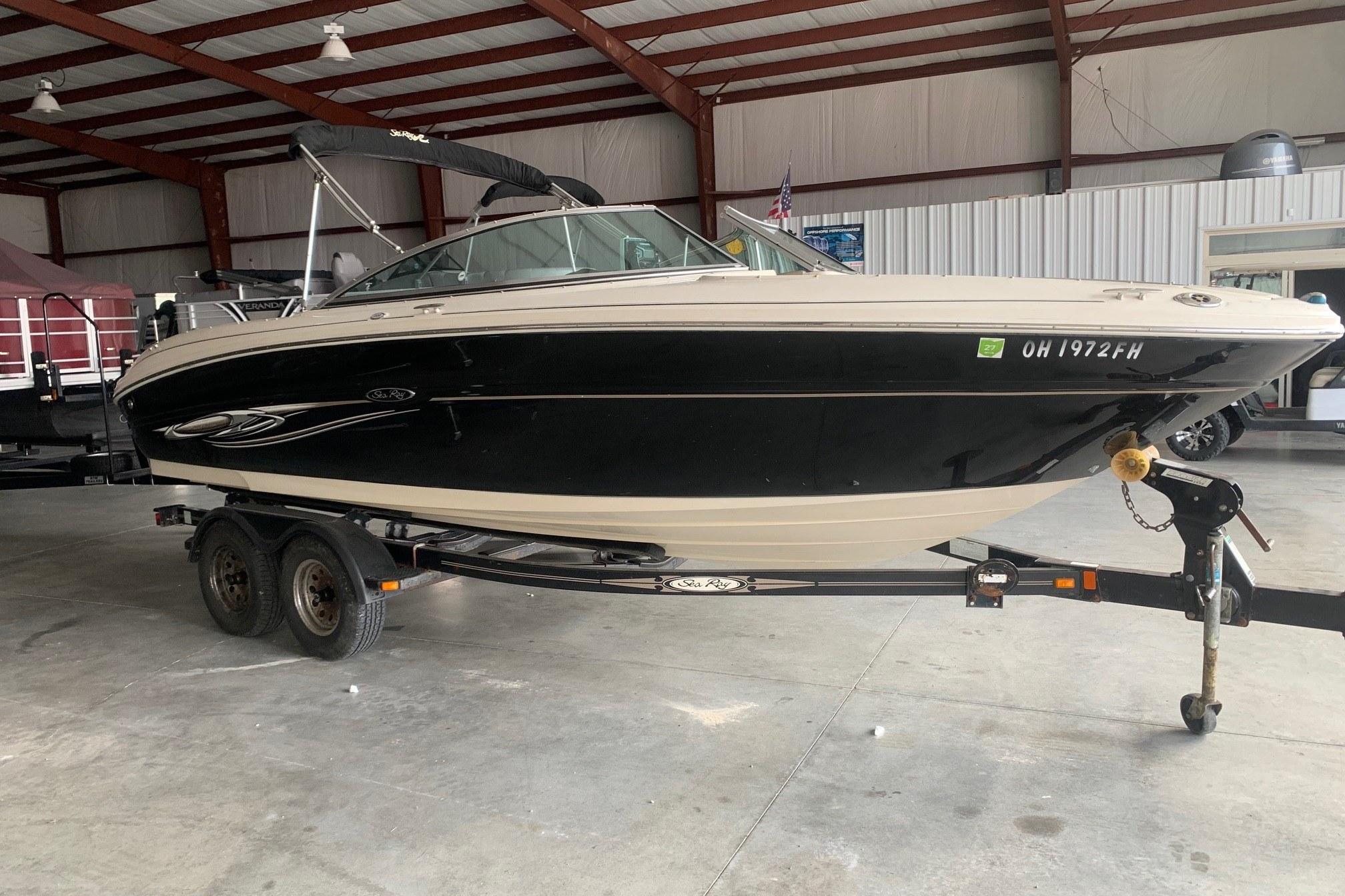 Used 2006 Sea Ray 220 Select