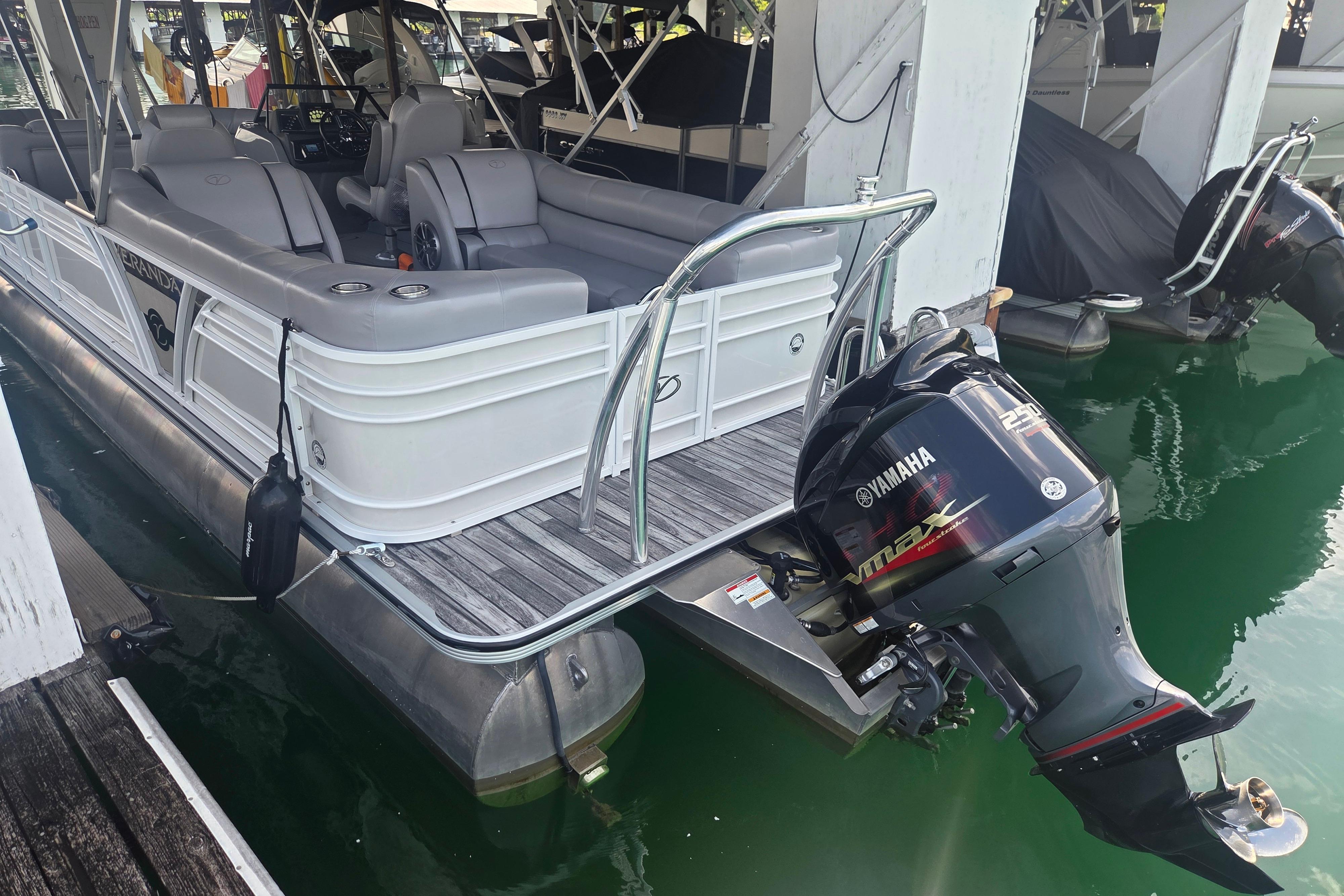 Used 2019 Veranda VTX 25RC