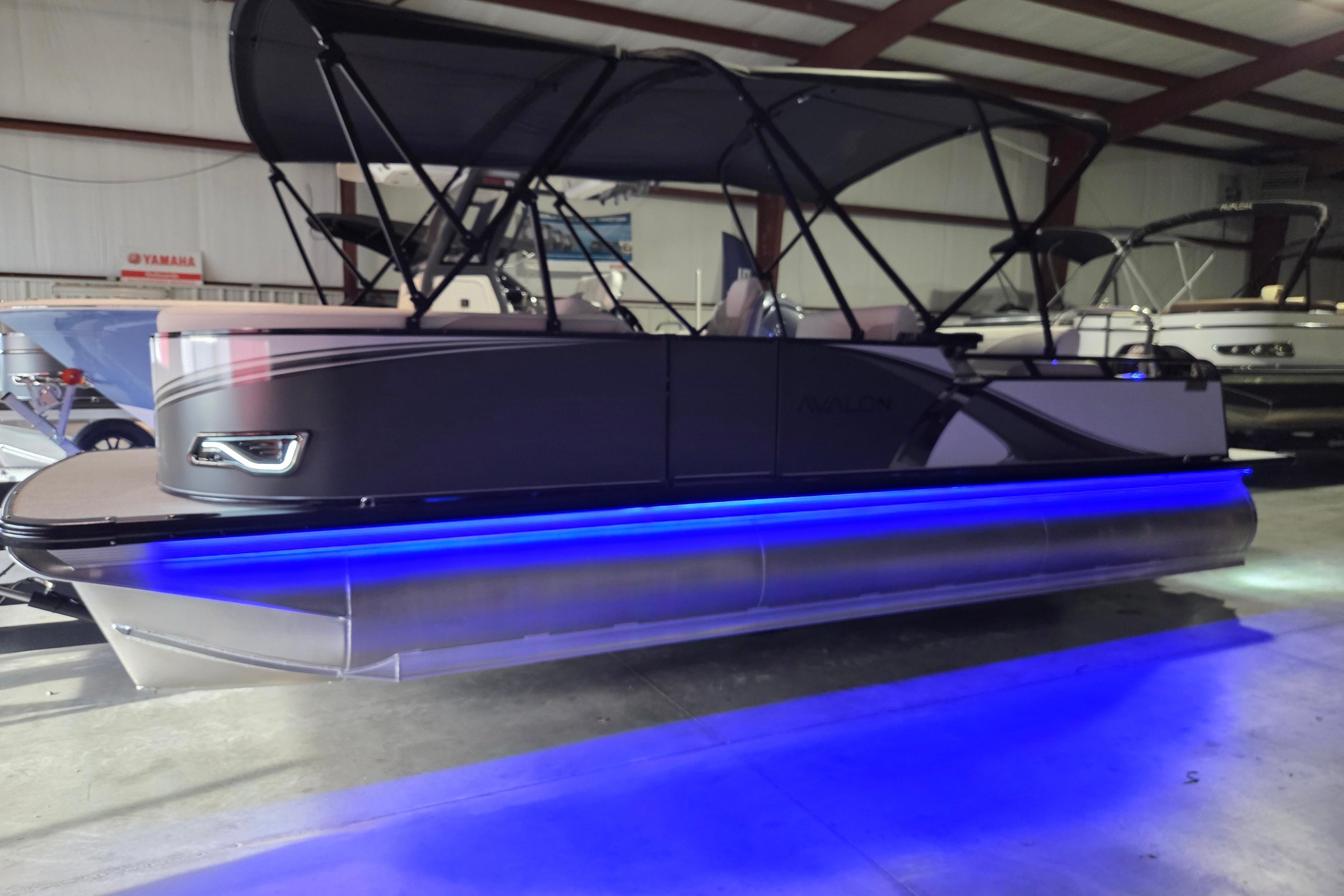 2026 Avalon Platinum LSZ 2385 Entertainer