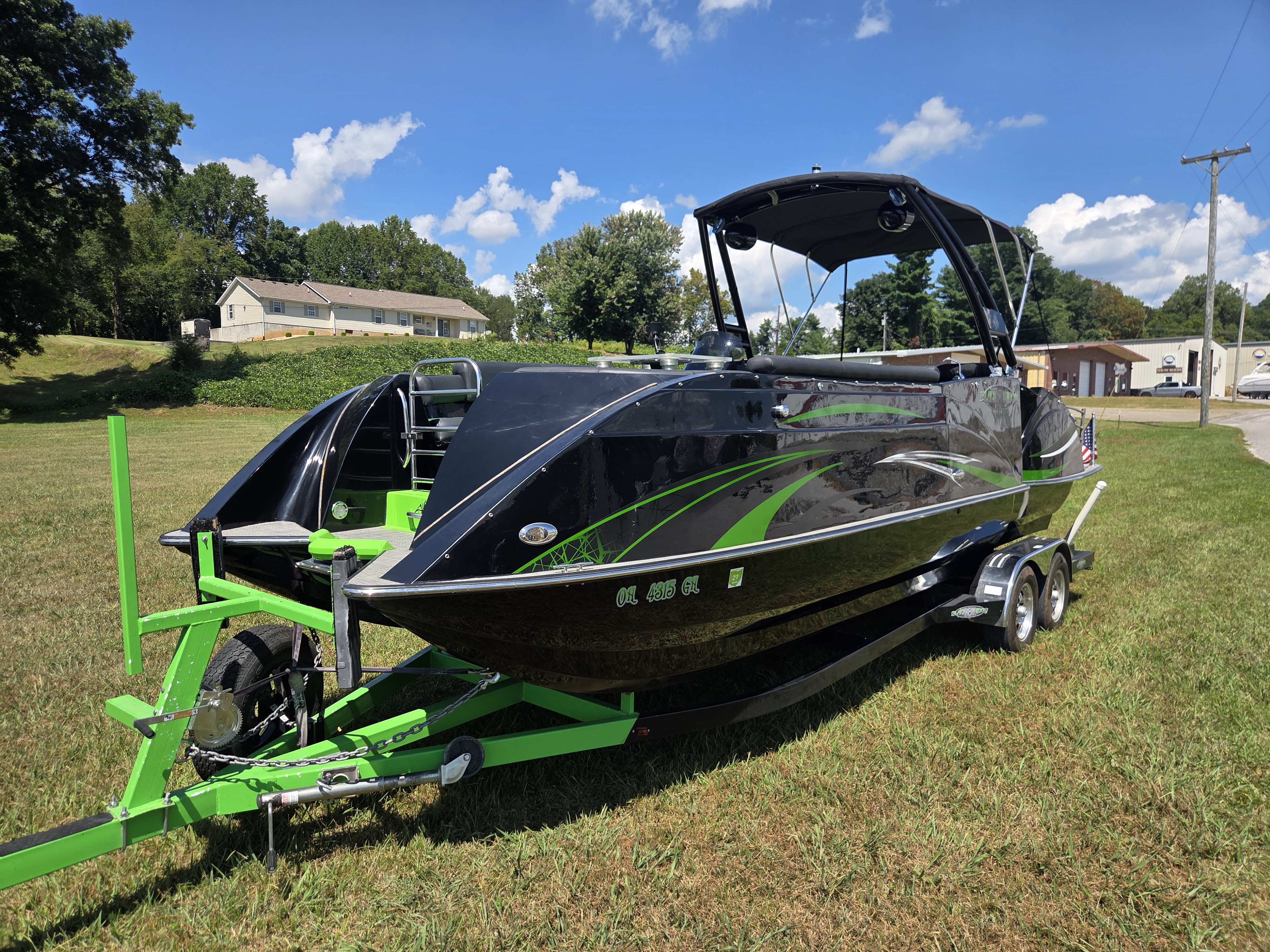 Used 2015 Caravelle Razor 247 UR "Black Widow Edition"