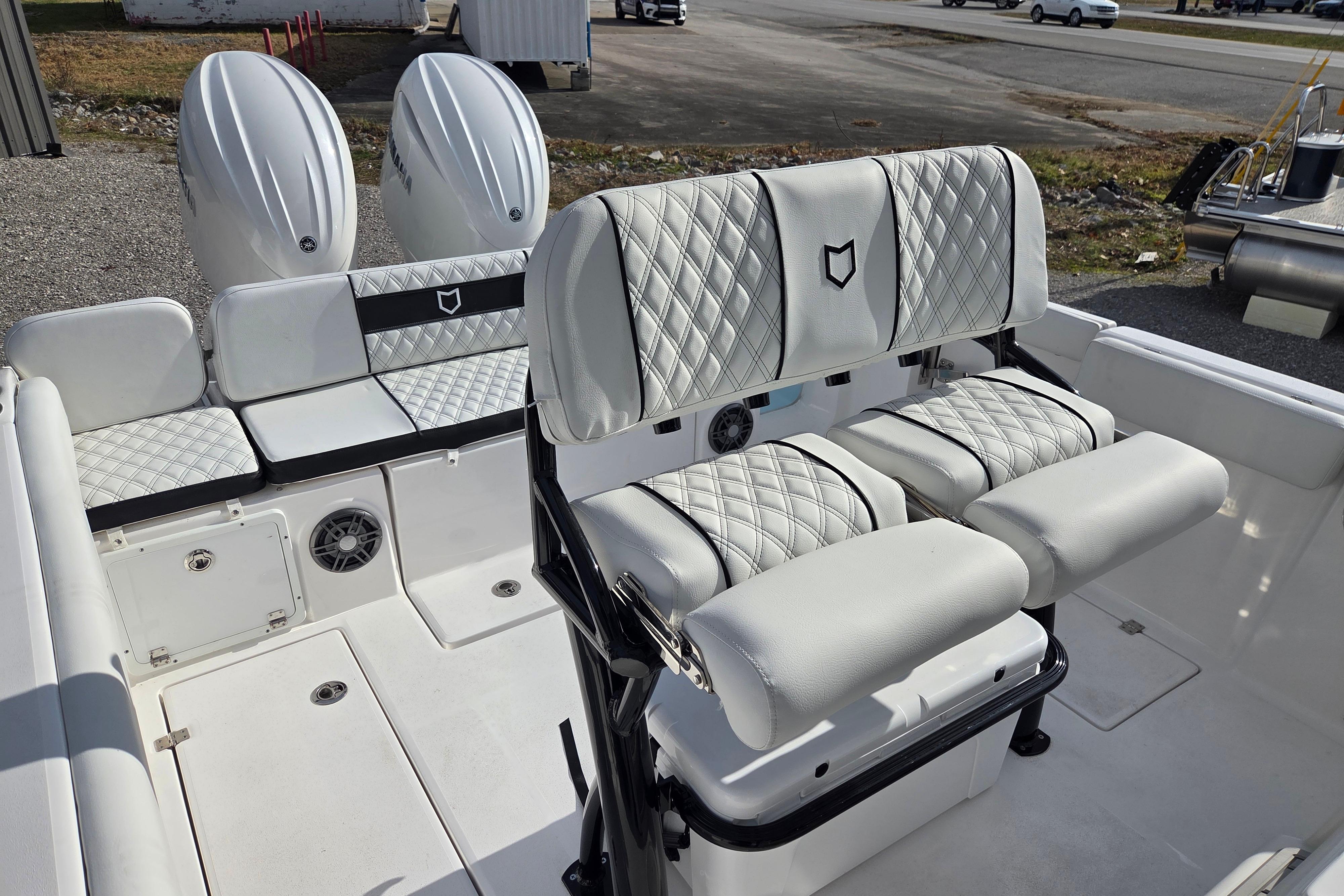 2026 Sea Fox 268 Commander