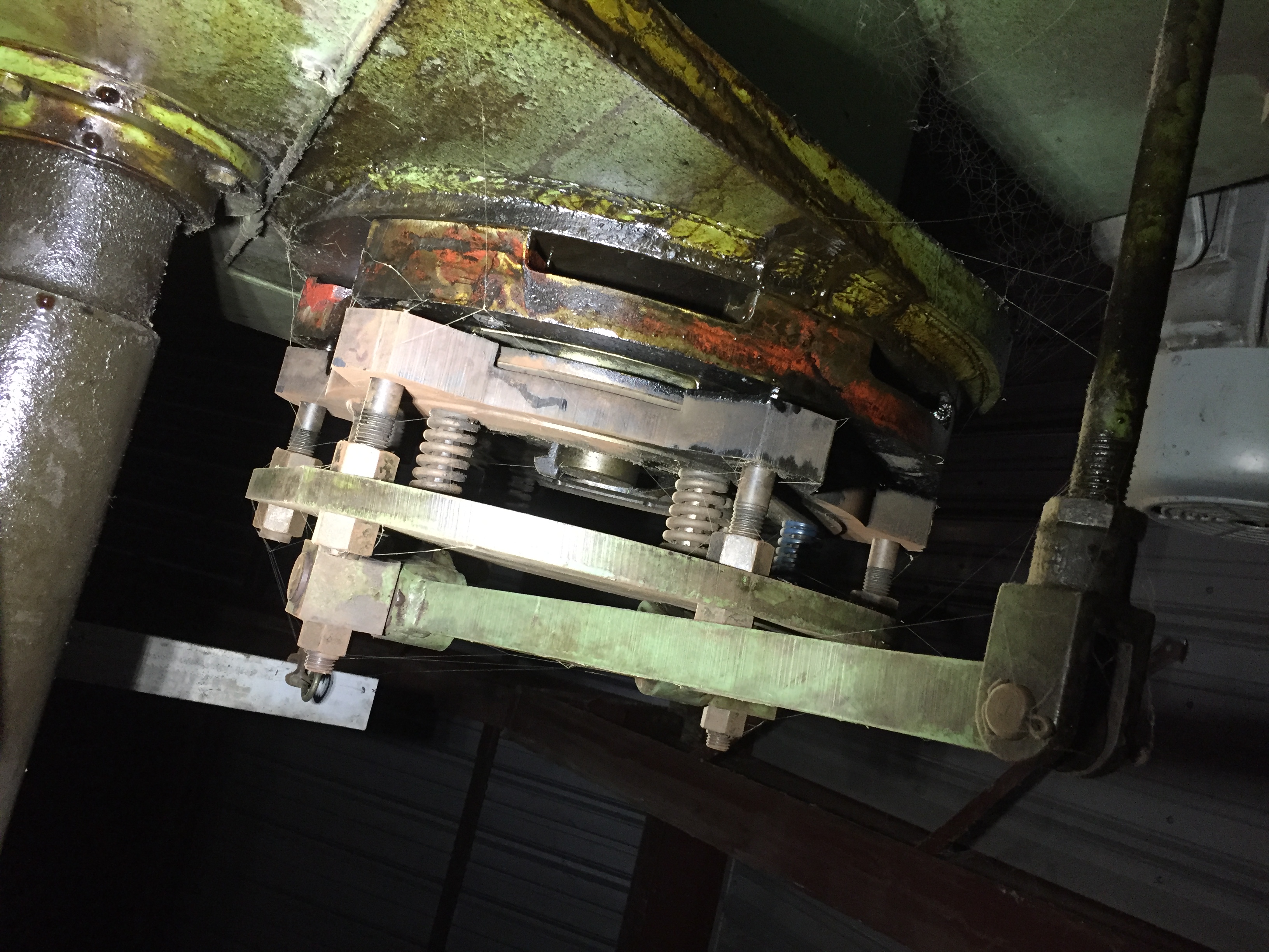 Used 12' x 250 Ton Verson Model B1110-250 Press Brake