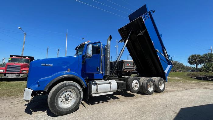 Used 2011 Kenworth T800