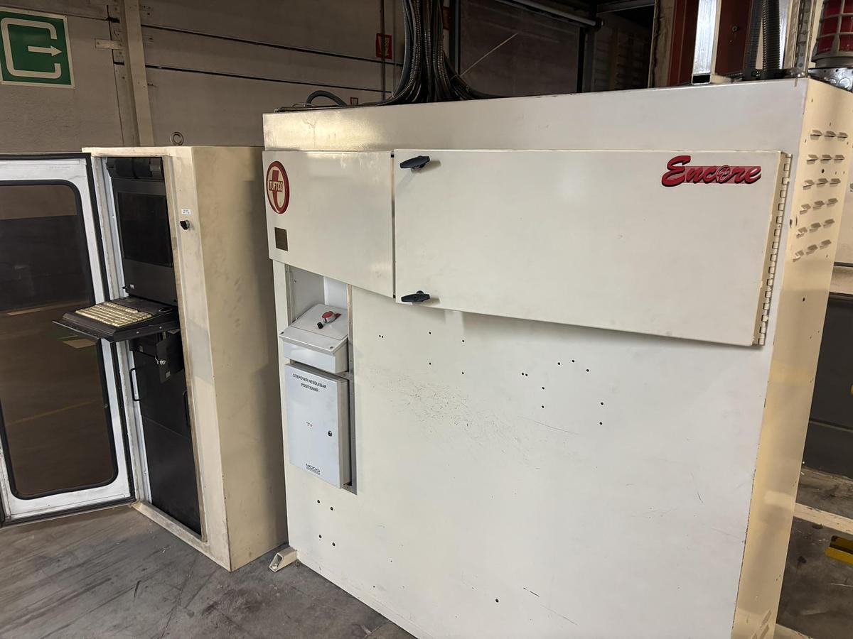 Used Tuftco 1/4" LP Multiroll