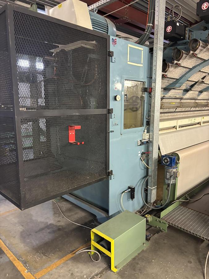 Used Tuftco 1/4" LP Multiroll