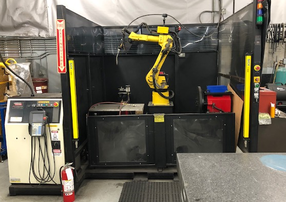 FANUC ARCMATE 100IB MIG WELDING CELL WITH RJ3iB CONTROLLER