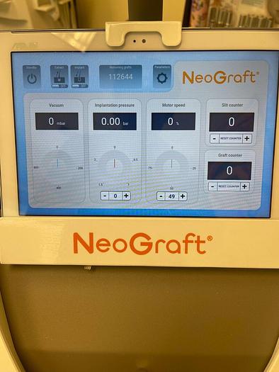 Used 2018 Venus Concept NeoGraft 2.0 ~ Single Owner System ~ Includes 112,644 Grafts