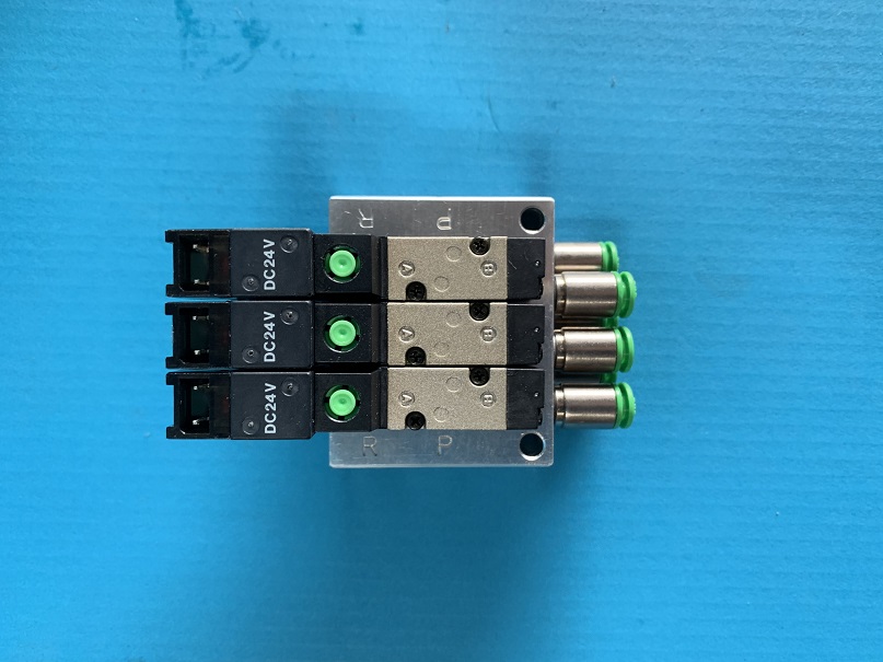 Used CKD Solenoid Valve 4SB019