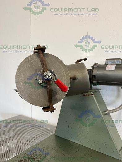 Used Northern Iron Works V Blender w/ Winsmith 920MDSN Motor