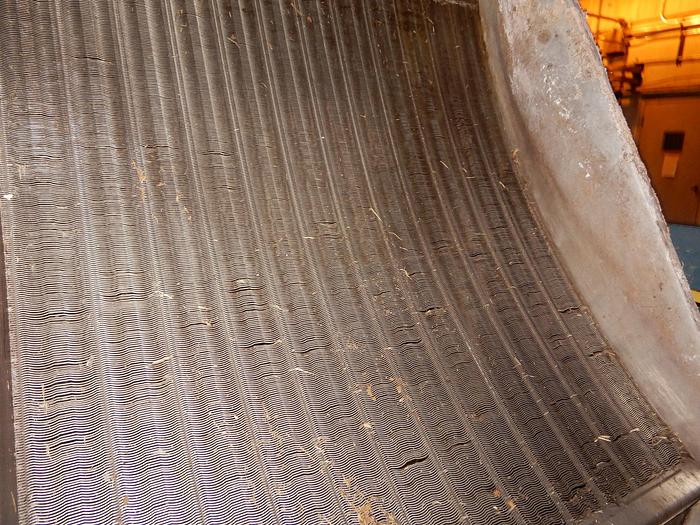 Used 48" WIDE HYCOR HYDROSCREEN .040 SLOT SIZE SIDEHILL SCREEN