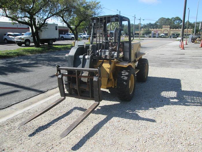 Used 2006 JCB 520 Telehandler Forklift