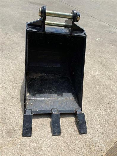 12" Mini Excavator Rock Bucket with Teeth