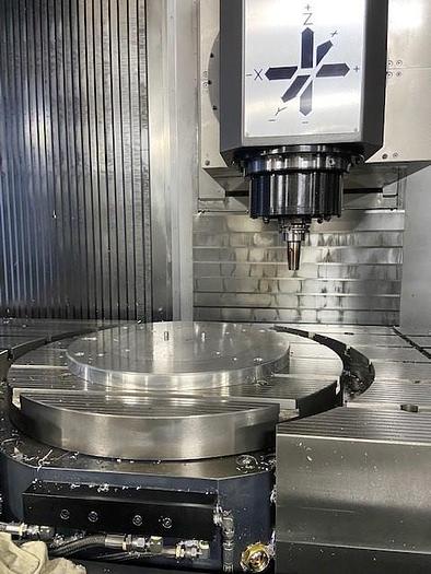Used 2017 DOOSAN VCF 850LSR 5-Axis Vertical Machining Center