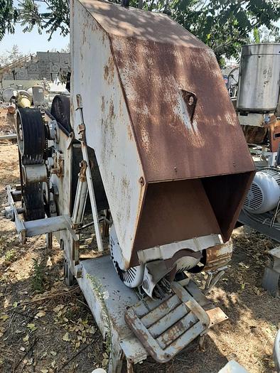 Used Mill, Hog, Hydro-flaker, C/st, 100 HP, #S479970