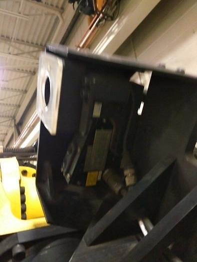 Used 2012 FANUC  M900iB/700 6 AXIS CNC ROBOT WITH R30iB CONTROLLER  & 7TH AXIS 15' LONG TRACK.