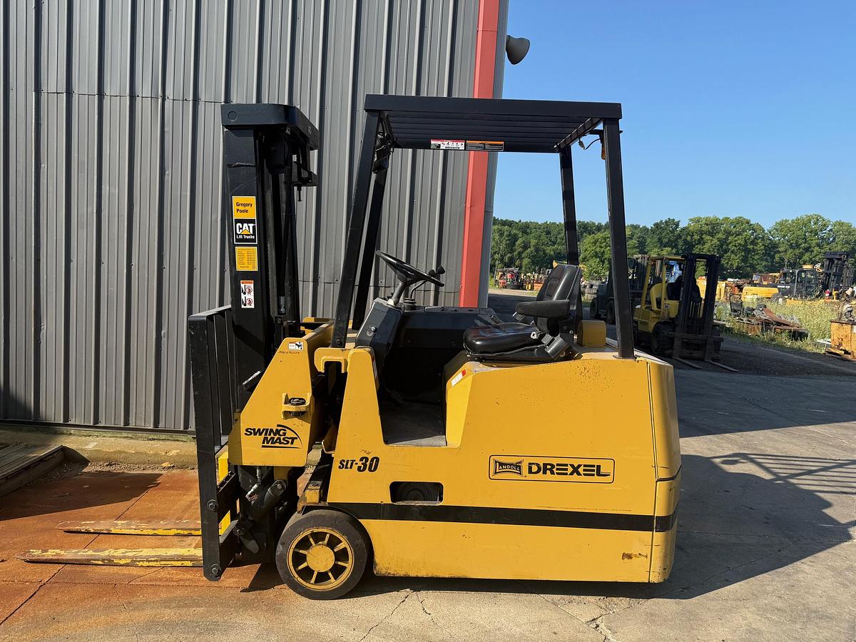 Used DREXEL SWING MAST FORKLIFT