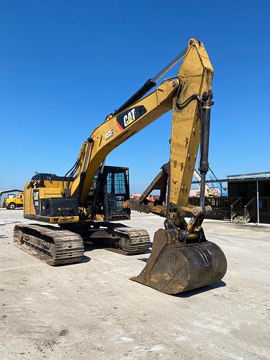 Used CAT 320E EXCAVATOR