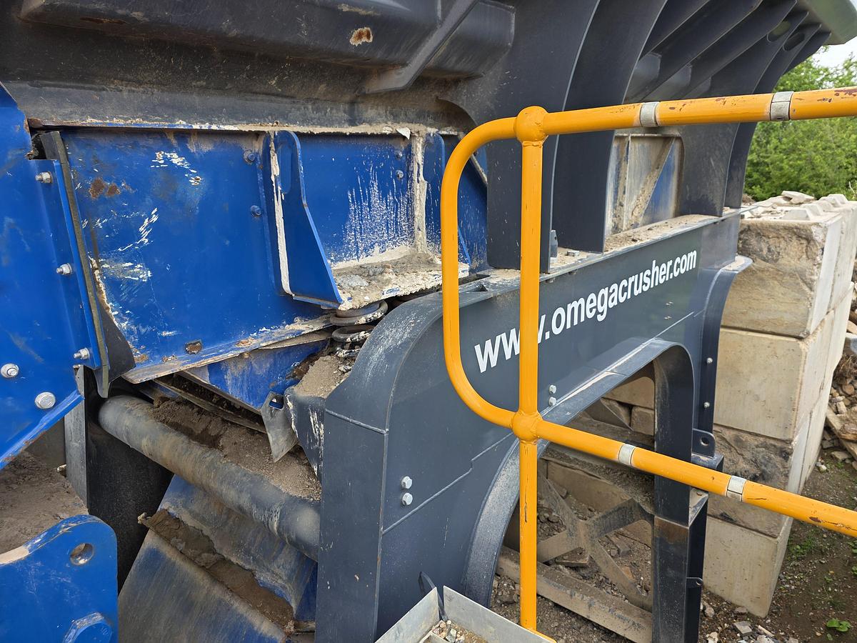 Used Omega J1065S Semi Mobile Jaw Crusher