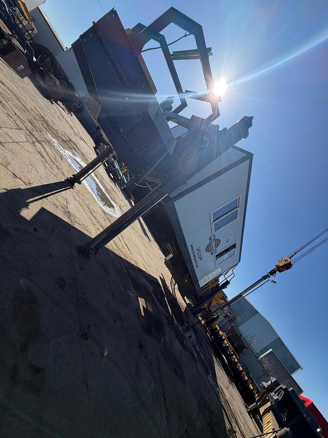 Used 2021 Screenpod  SPS122M