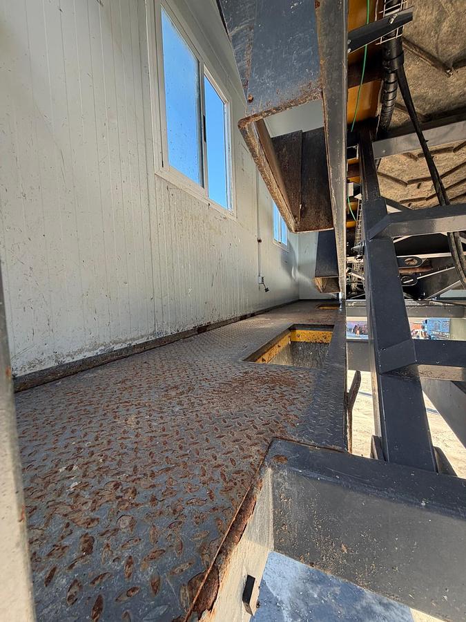 Used 2021 Screenpod  SPS122M