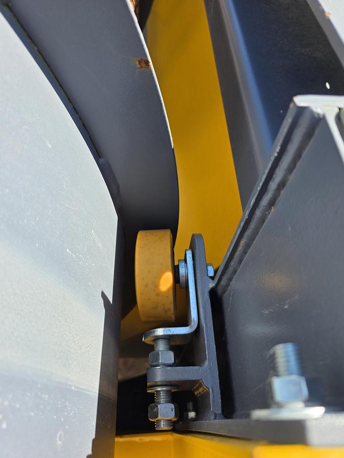 Used Un-Used Screenbee 13.26 Trommel System