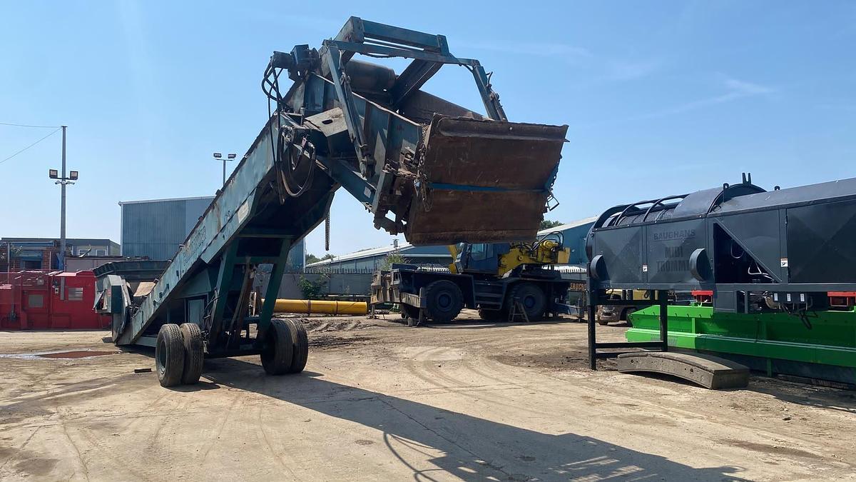 Used Powerscreen Commander 408 Mobile Screener