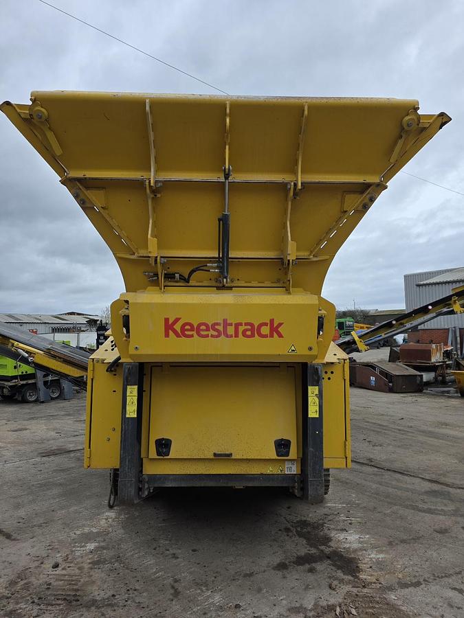 Used Keestrack K3 Tracked Screening Plant