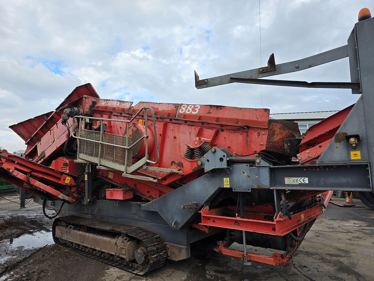 Used Terex Finlay 883 Tracked Screening Unit