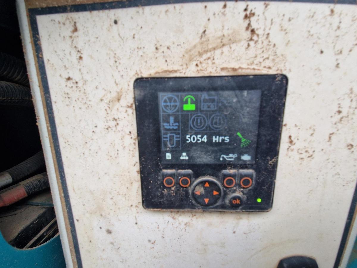 Used Used Powerscreen Powertrack 750 Tracked Scalping Screener Year 2017