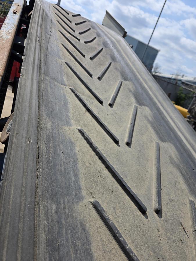 Used Ezystak T3000 Tracked Trommel