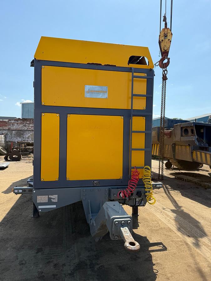 Used Screenbee 15.44 Wheeled Trommel