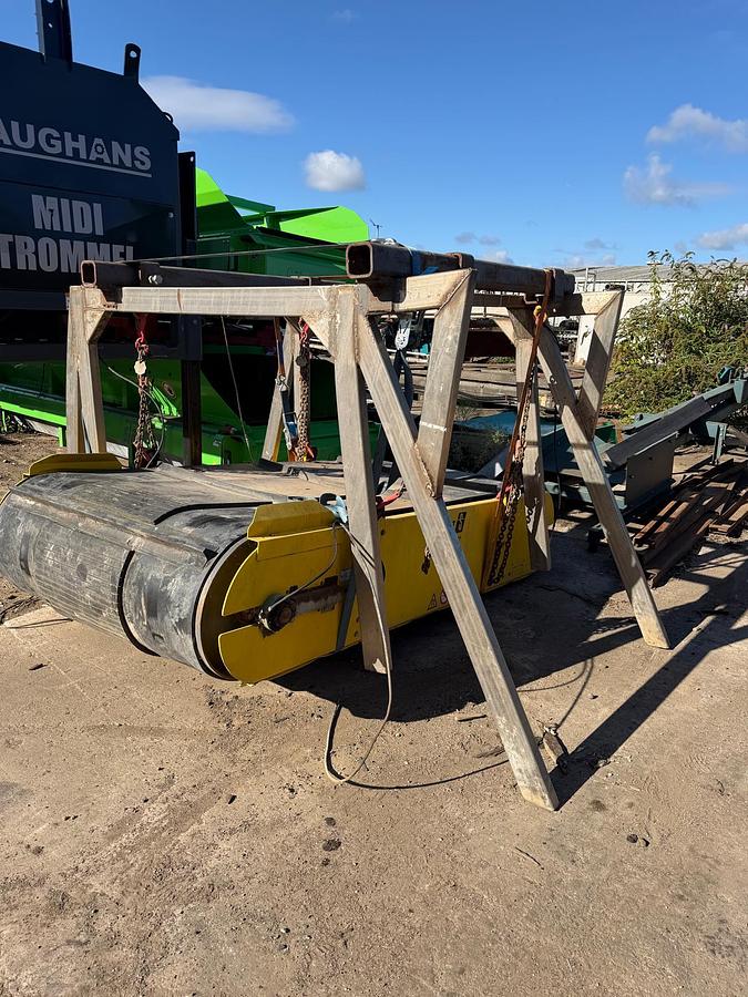 Used Steinert Overband Magnet Hydraulic Drive