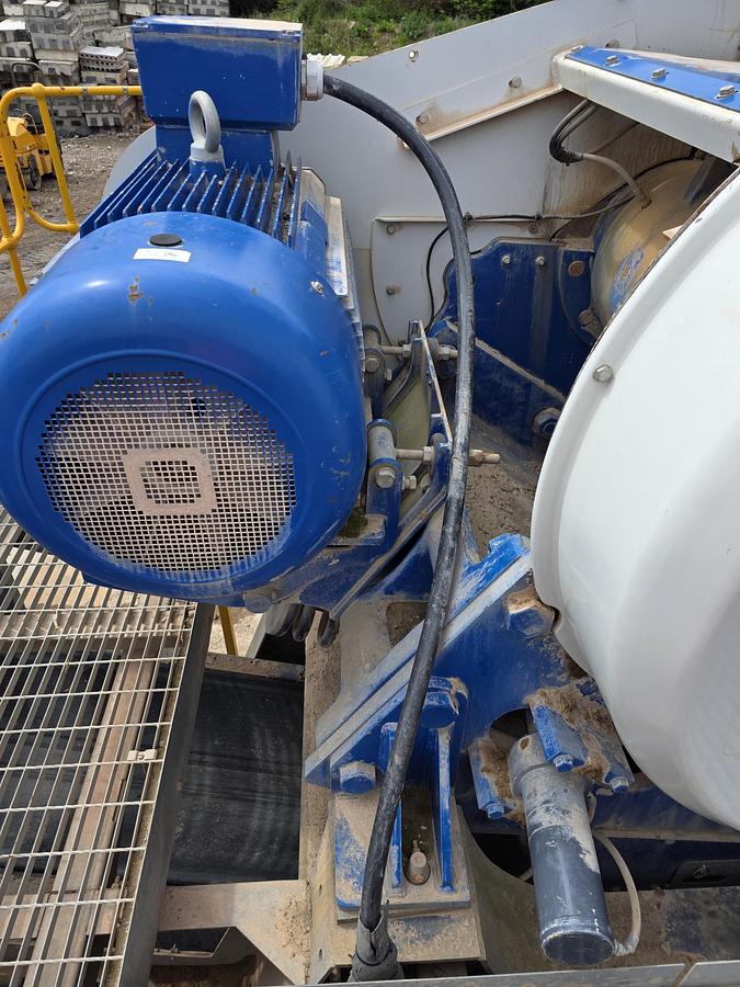 Used Omega J1065S Semi Mobile Jaw Crusher