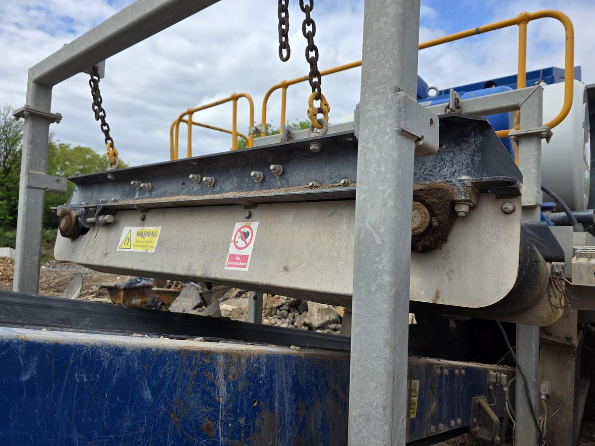 Used Omega J1065S Semi Mobile Jaw Crusher