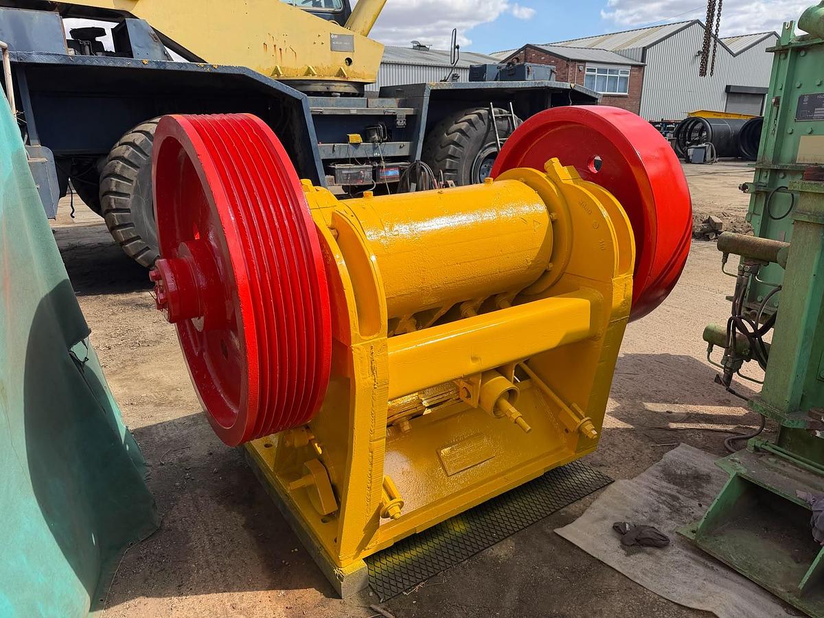 Used Parker 36 x 6 Jaw Crusher