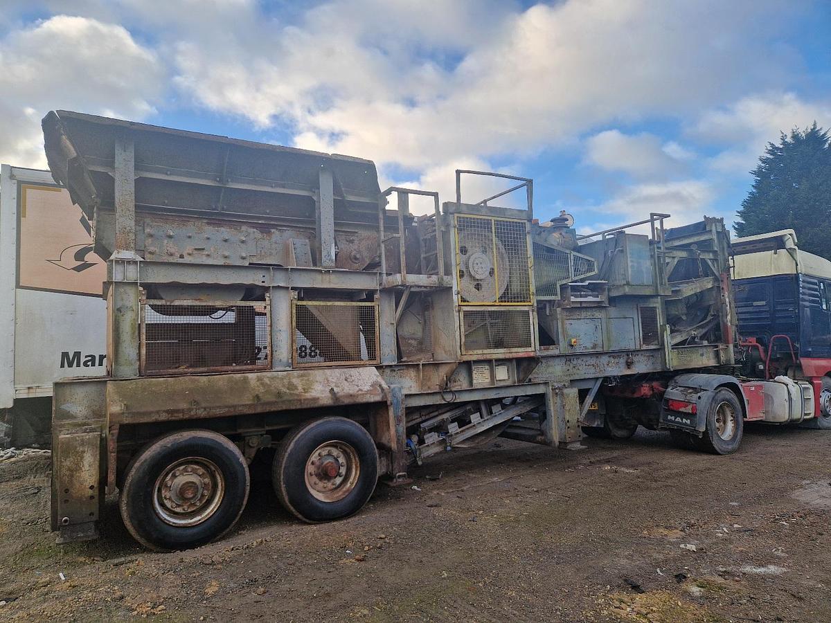 Used Brown Lennox 30 x 18 Mobile City Crusher Year 1997