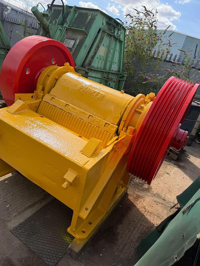 Used Parker 36 x 6 Jaw Crusher