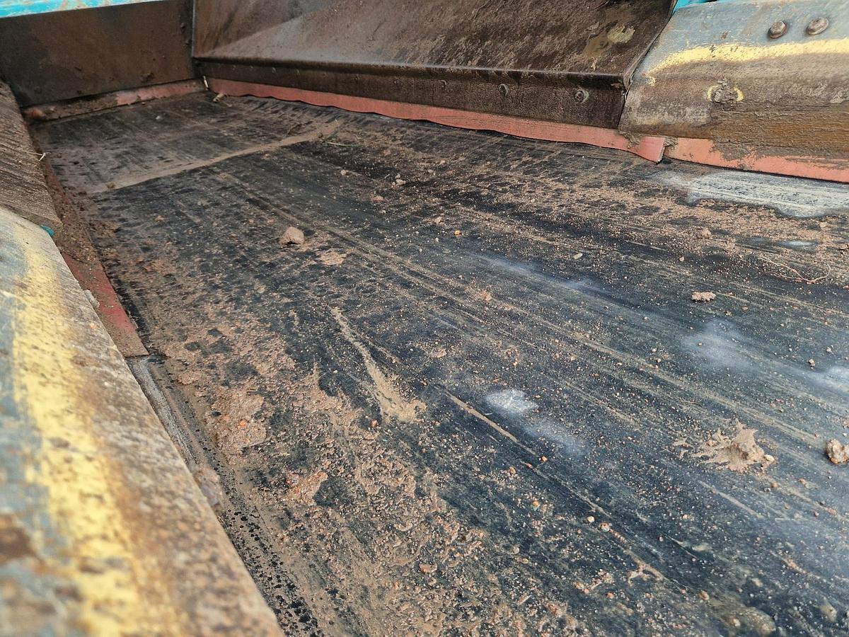 Used Used Powerscreen Powertrack 750 Tracked Scalping Screener Year 2017