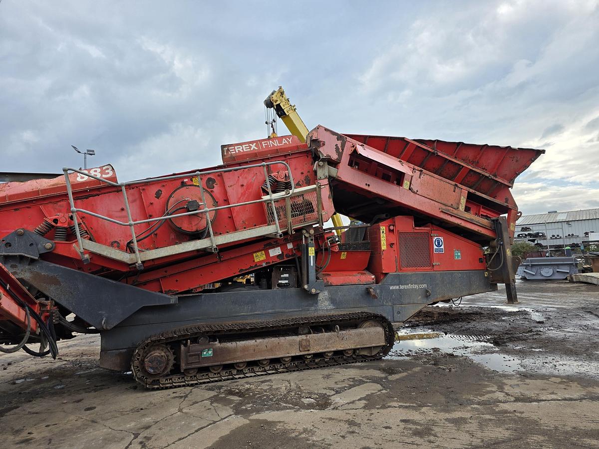 Used Terex Finlay 883 Tracked Screening Unit