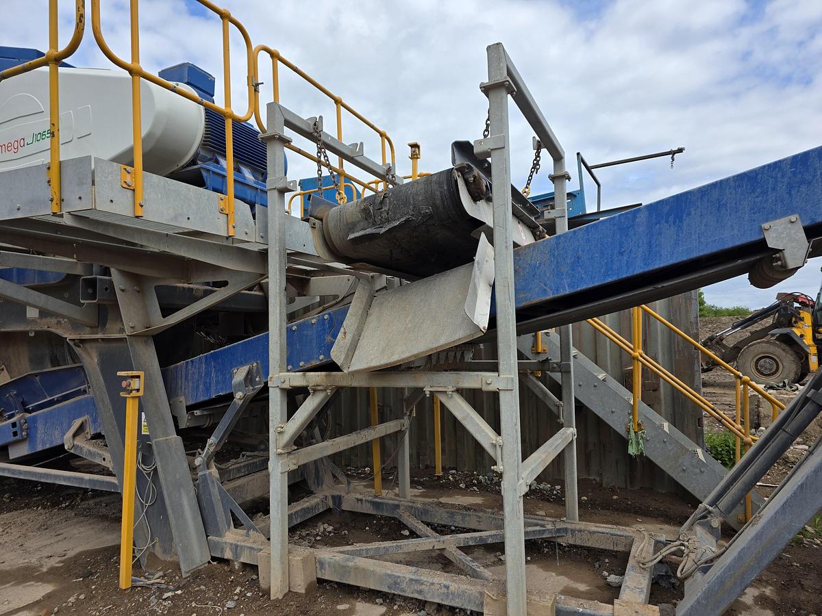 Used Omega J1065S Semi Mobile Jaw Crusher