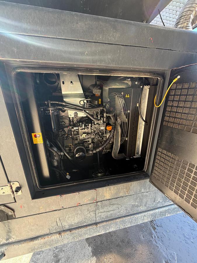 Used 2021 Screenpod  SPS122M