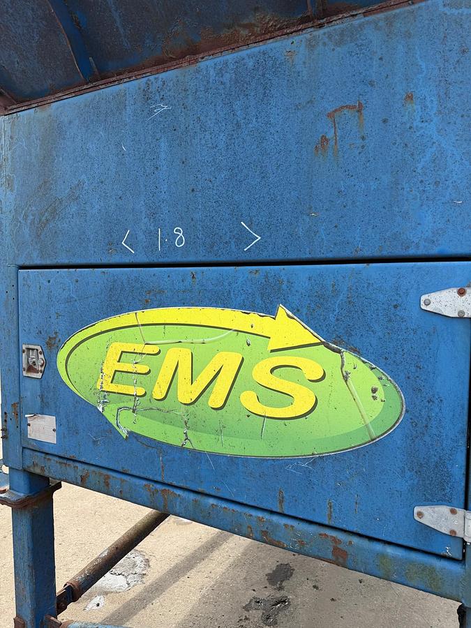 Used EMS 4 Metre Feeder Hopper