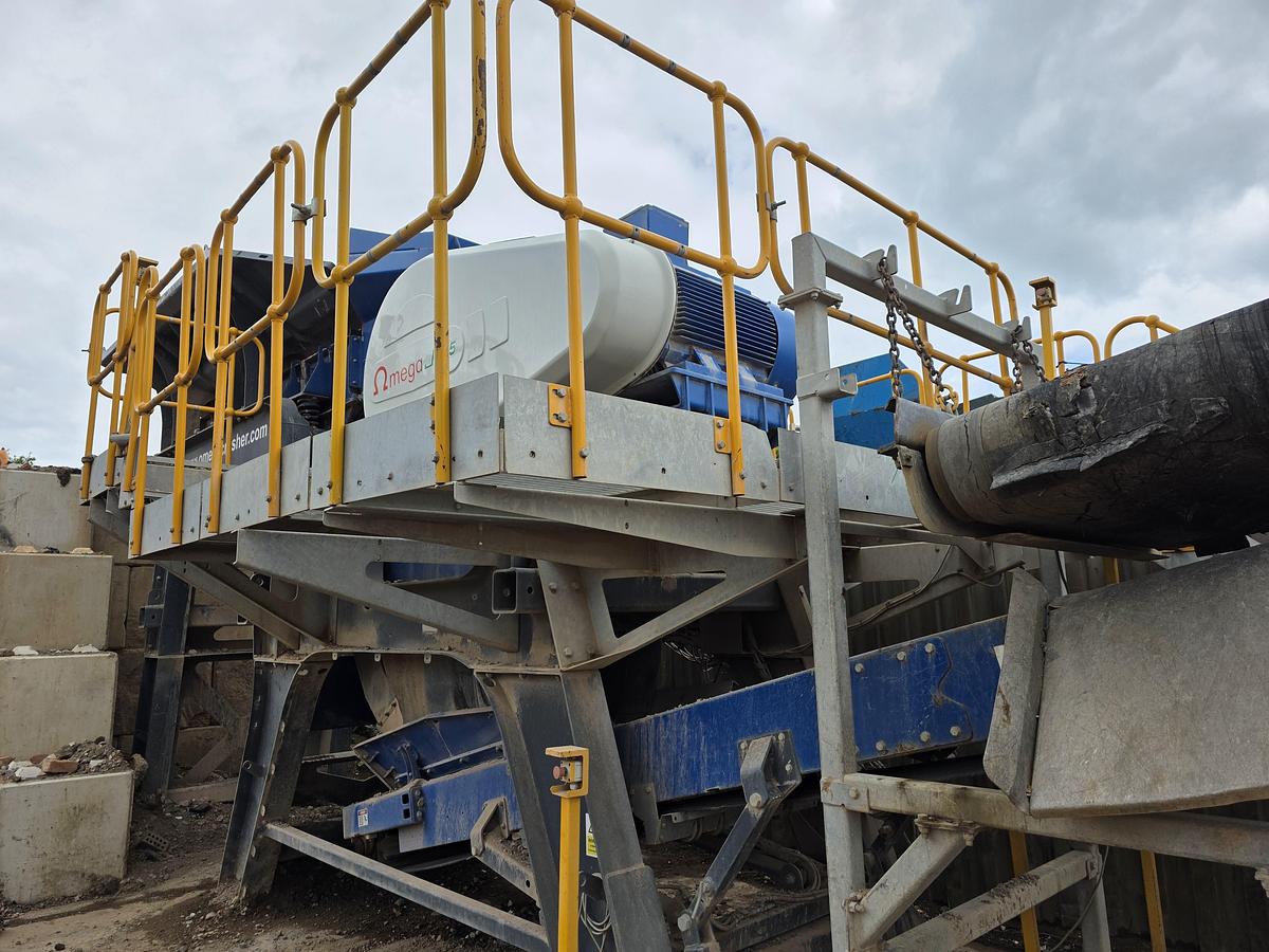 Used Omega J1065S Semi Mobile Jaw Crusher